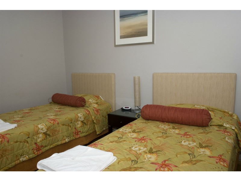 1/13-15 Terrace Place (The Docks), Nelly Bay QLD 4819