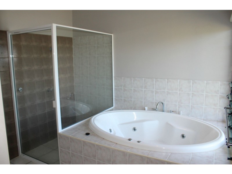 1/13-15 Terrace Place (The Docks), Nelly Bay QLD 4819