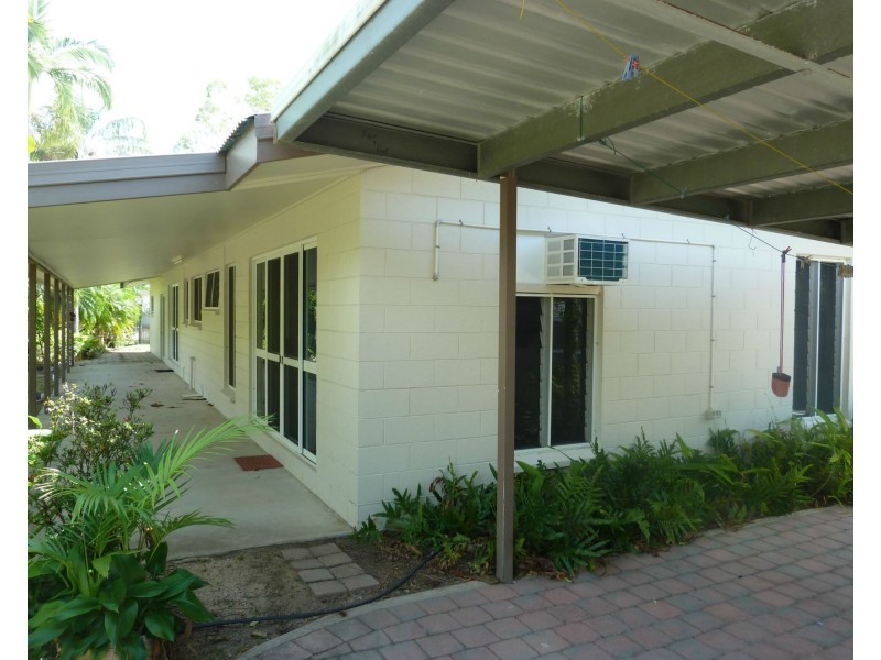 21 THE GROVE, Nelly Bay QLD 4819