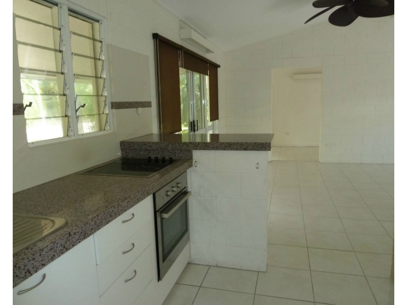 21 THE GROVE, Nelly Bay QLD 4819