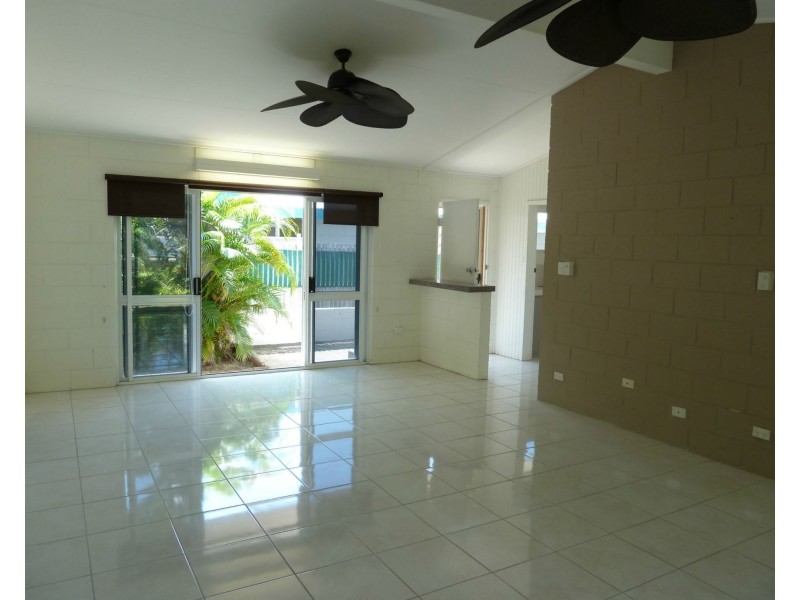 21 THE GROVE, Nelly Bay QLD 4819