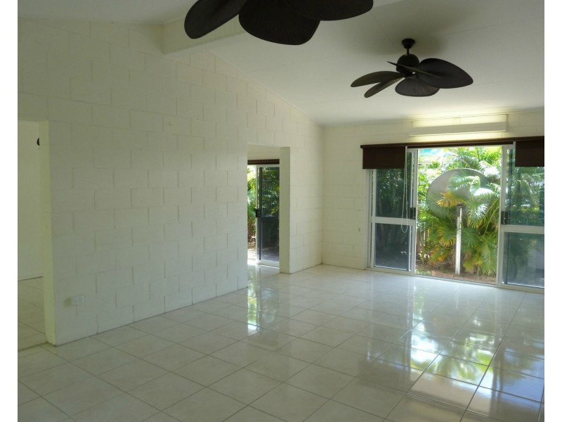 21 THE GROVE, Nelly Bay QLD 4819