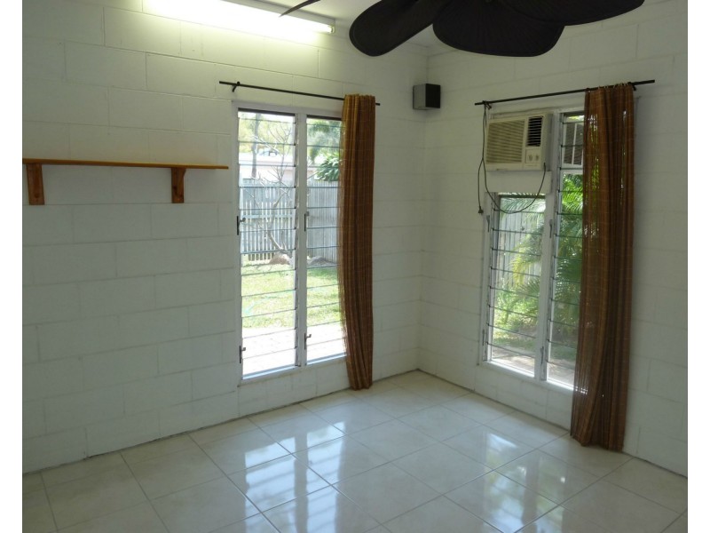 21 THE GROVE, Nelly Bay QLD 4819