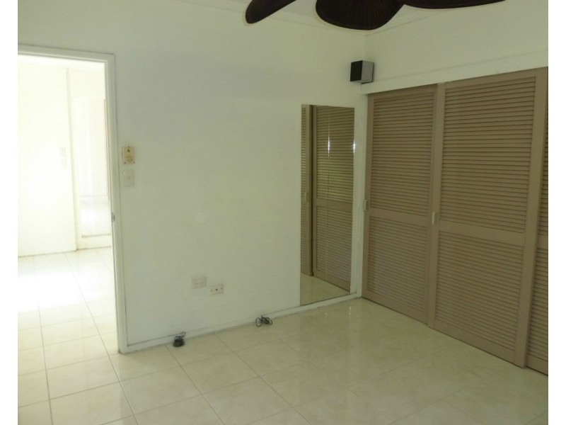 21 THE GROVE, Nelly Bay QLD 4819