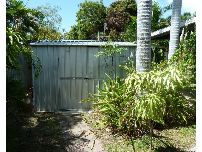 21 THE GROVE, Nelly Bay QLD 4819