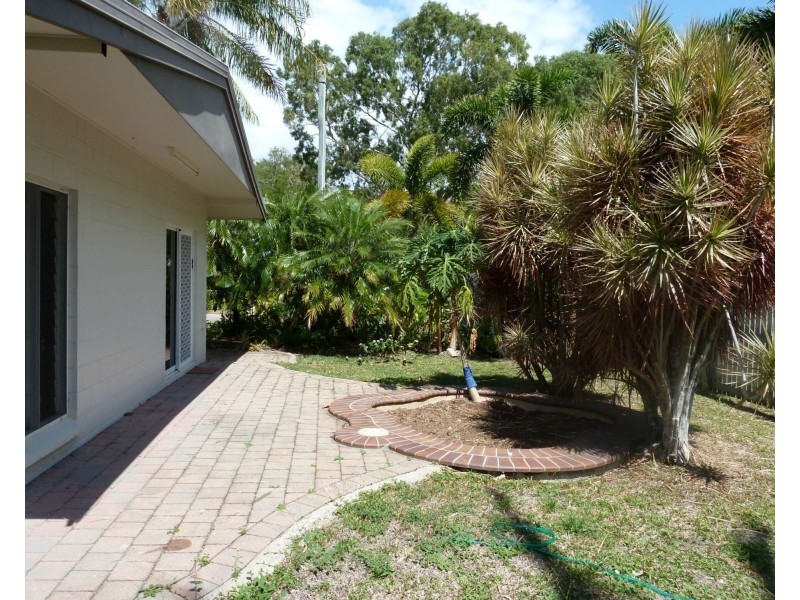 21 THE GROVE, Nelly Bay QLD 4819