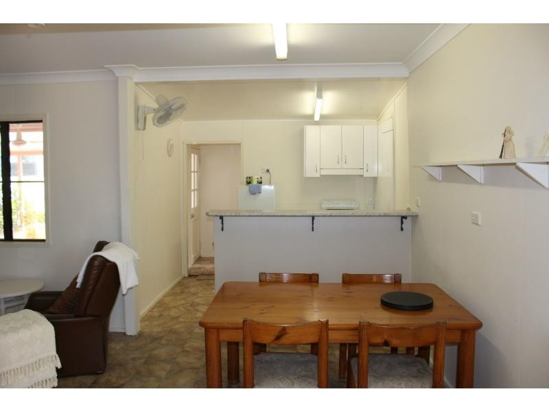 24 Barbarra Street, Picnic Bay, Magnetic Island QLD 4819