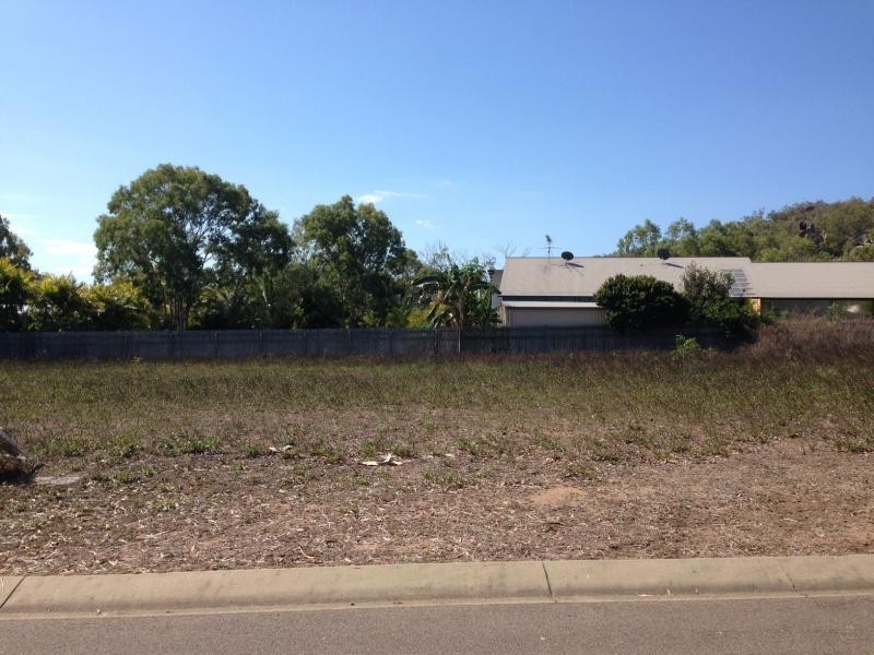 17 Apjohn Street, Horseshoe Bay QLD 4819