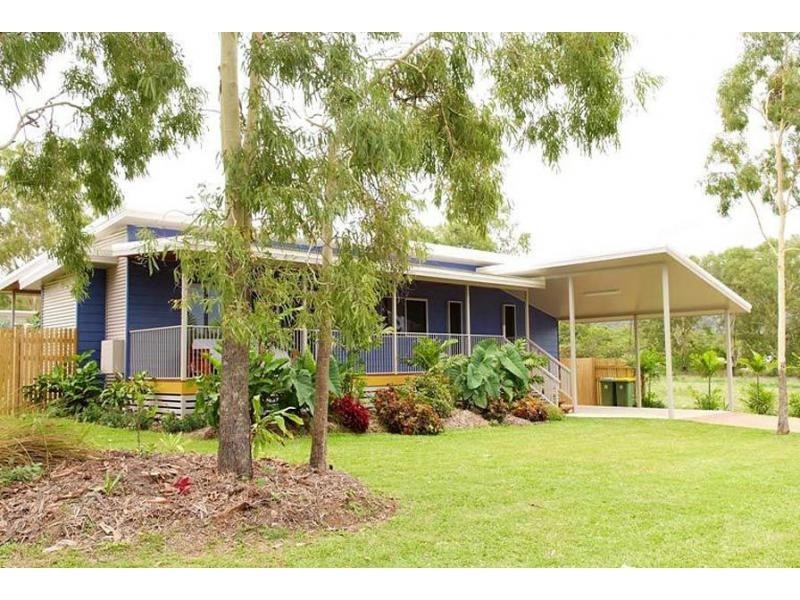 12 Bayside Court, Horseshoe Bay, Magnetic Island QLD 4819