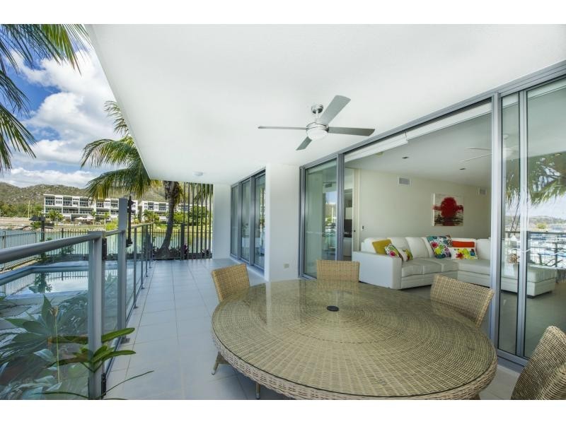 912/123 Sooning St (Blue On Blue), Nelly Bay QLD 4819