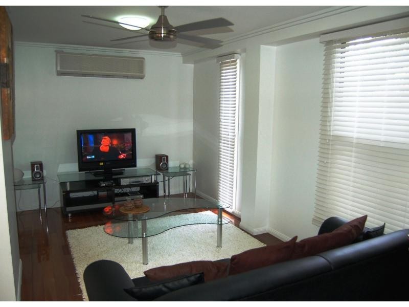 3 Shaw Street, Nelly Bay QLD 4819