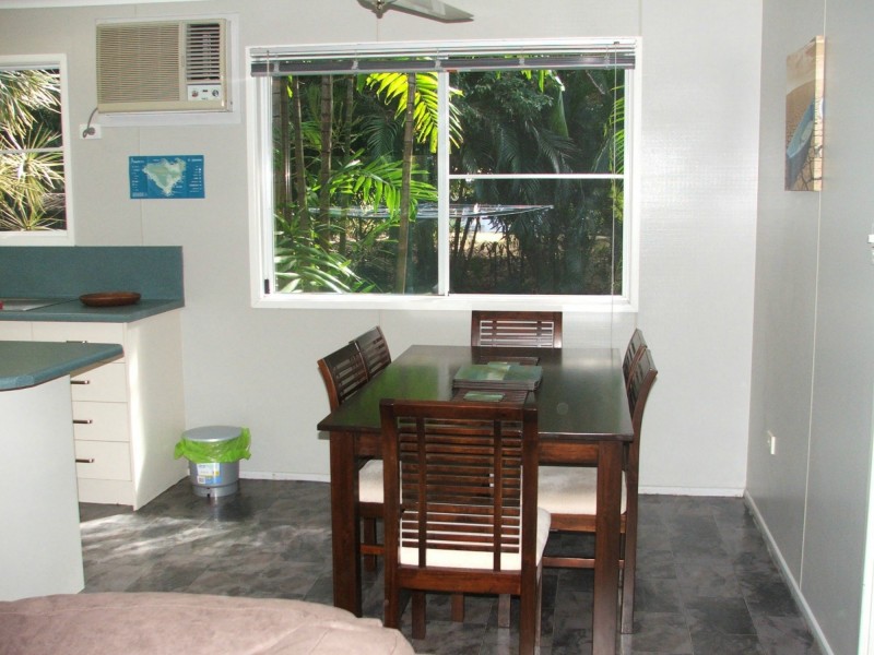 10a Bottiger Street, Nelly Bay QLD 4819