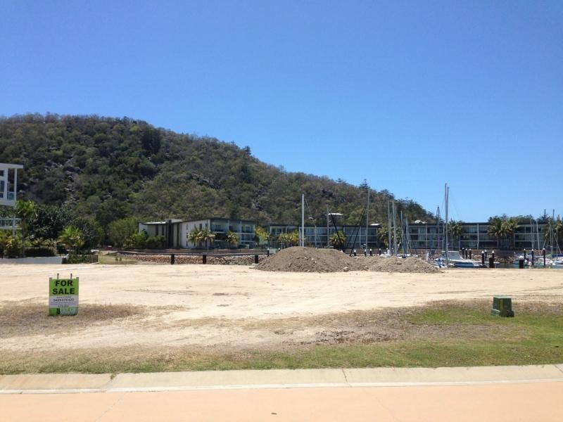 5 The Cove, Nelly Bay QLD 4819