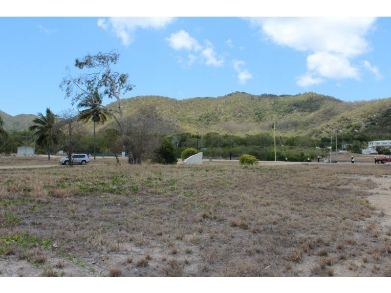 18 Terrace Place, Nelly Bay QLD 4819