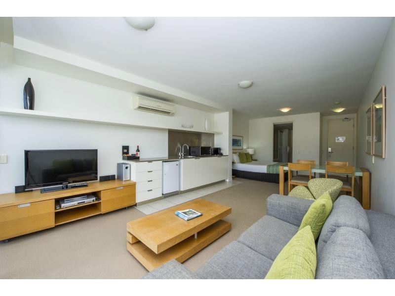 134/123 Sooning St (Blue On Blue), Nelly Bay QLD 4819