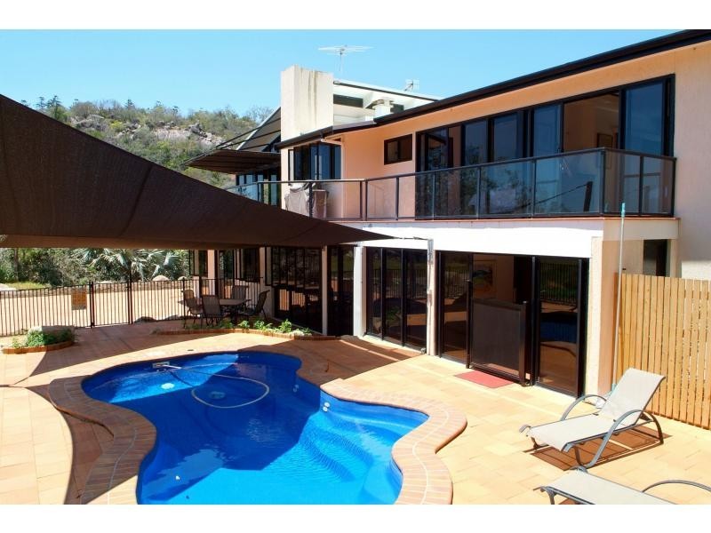 1 Arthur Bay, Magnetic Island QLD 4819