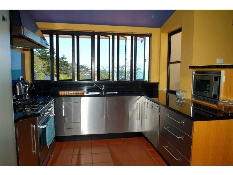 1 Arthur Bay, Magnetic Island QLD 4819