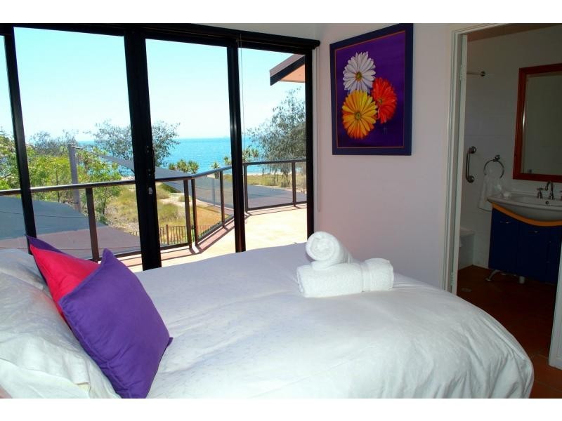 1 Arthur Bay, Magnetic Island QLD 4819