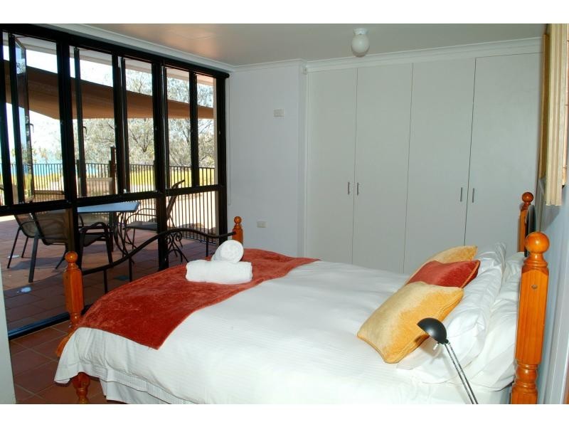 1 Arthur Bay, Magnetic Island QLD 4819