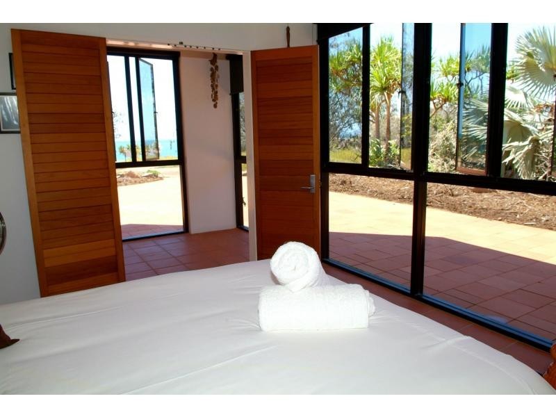 1 Arthur Bay, Magnetic Island QLD 4819