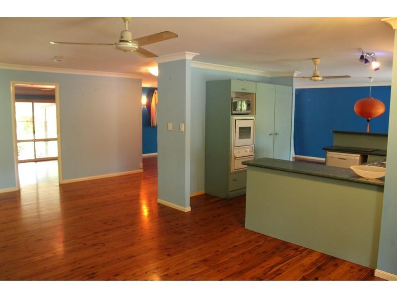 5 Murray Street, Nelly Bay QLD 4819