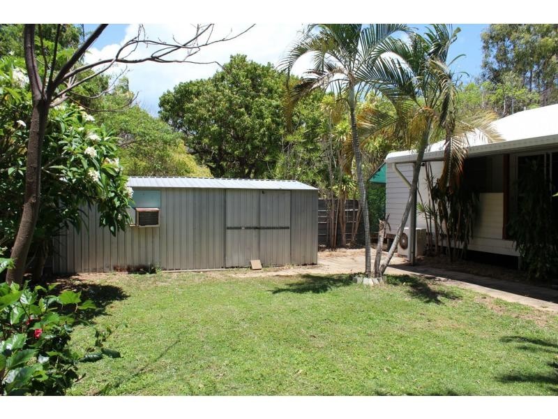 5 Murray Street, Nelly Bay QLD 4819