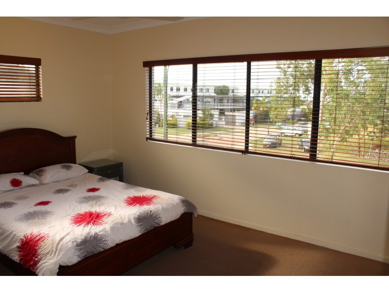 10/98 Sooning Street, Nelly Bay QLD 4819