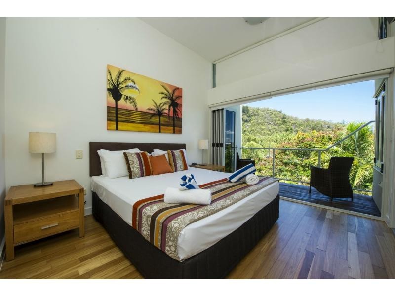 10/1-3 ‘Beachside’, The Cove, Nelly Bay, Magnetic Island QLD 4819