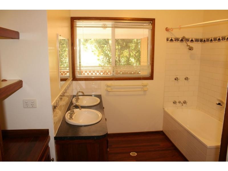 38 Elena Street, Nelly Bay, Magnetic Island QLD 4819