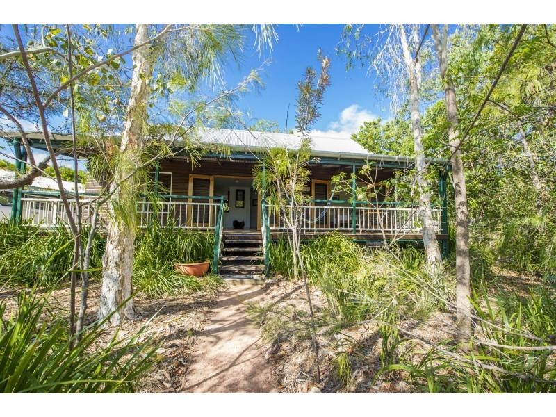 9 Bowerman Court, Nelly Bay, Magnetic Island QLD 4819