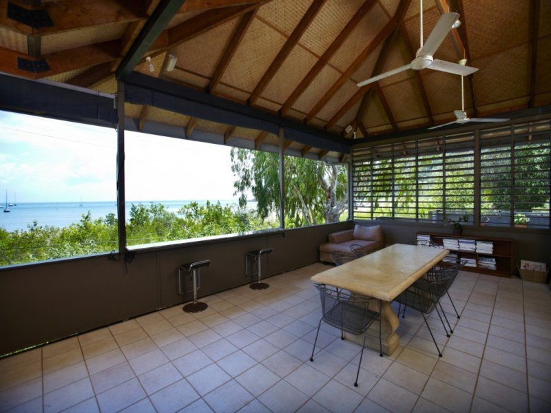 12 Henry Lawson Street, Horseshoe Bay QLD 4819