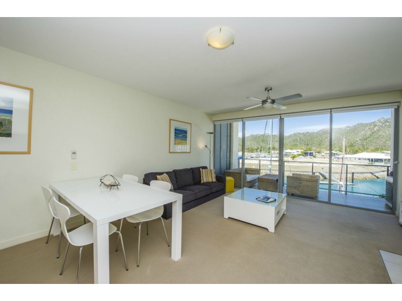 131/123 Sooning St (Blue On Blue), Nelly Bay QLD 4819
