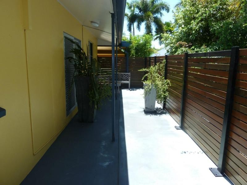16 Yule Street, Picnic Bay, Magnetic Island QLD 4819