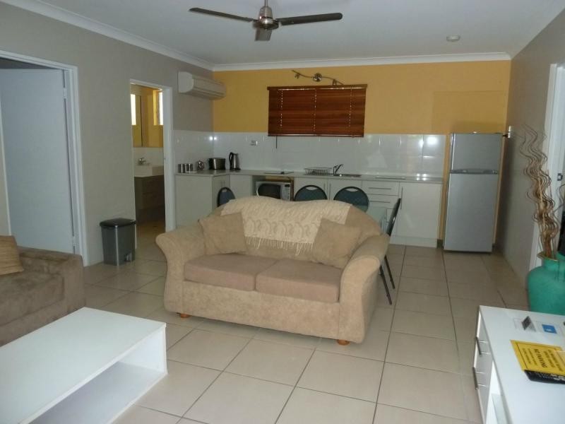 16 Yule Street, Picnic Bay, Magnetic Island QLD 4819