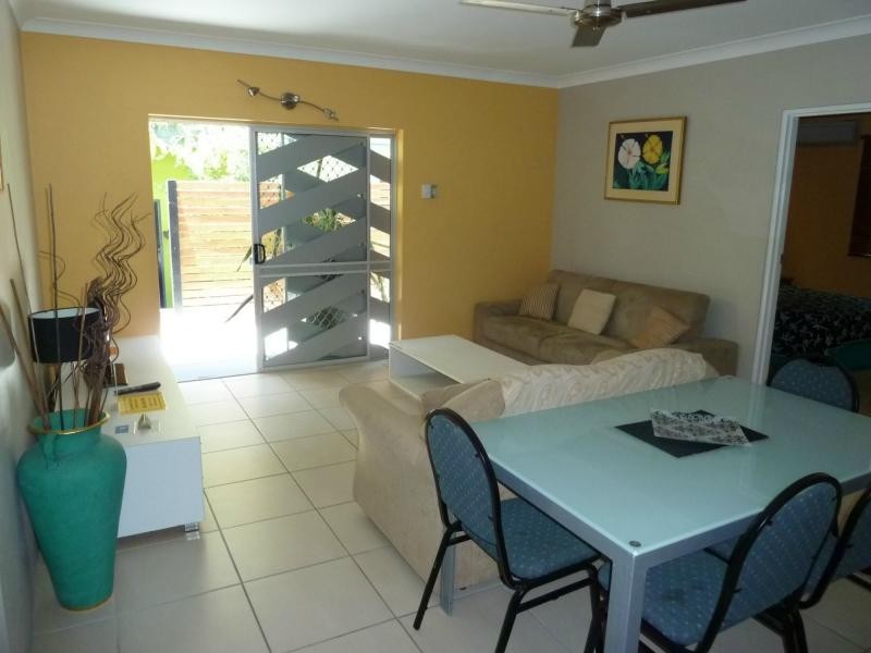 16 Yule Street, Picnic Bay, Magnetic Island QLD 4819