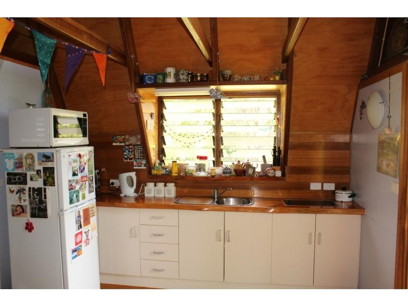 8 Somerset Court, Horseshoe Bay, Magnetic Island QLD 4819
