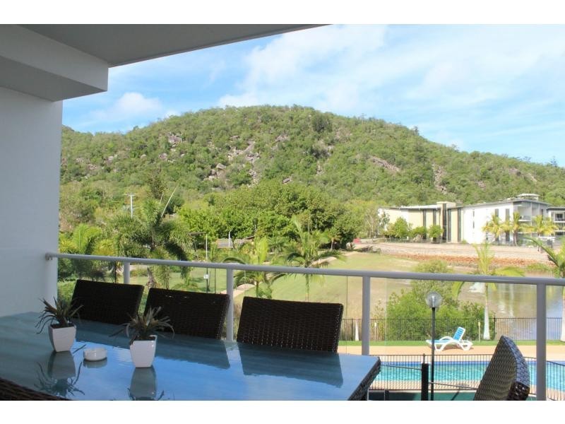 17/1-3 The Cove (Beachside Apartments) , Nelly Bay, Magnetic Island QLD 4819