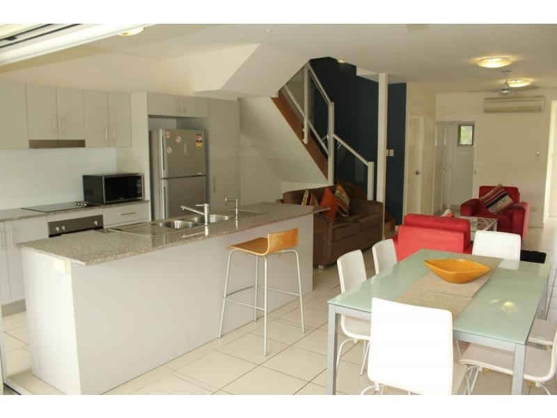 17/1-3 The Cove (Beachside Apartments) , Nelly Bay, Magnetic Island QLD 4819