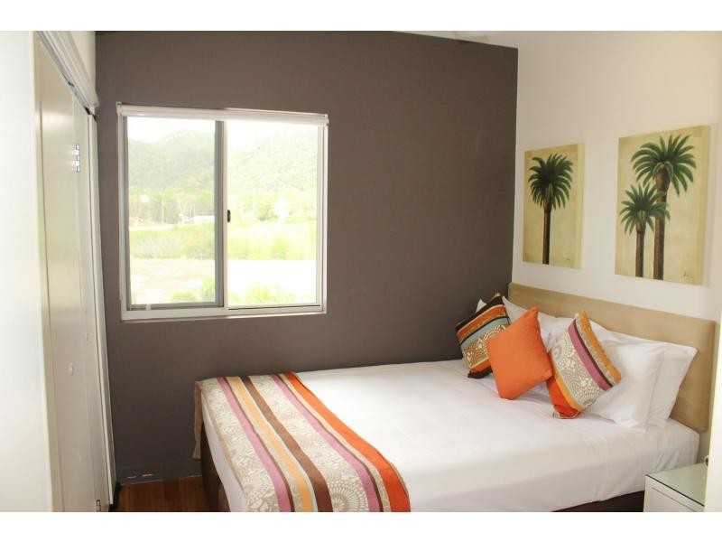 17/1-3 The Cove (Beachside Apartments) , Nelly Bay, Magnetic Island QLD 4819