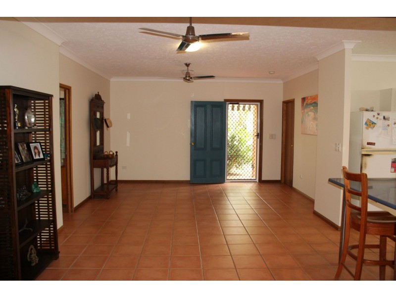 27 Corica Crescent, Horseshoe Bay QLD 4819