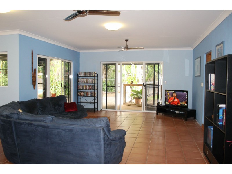 27 Corica Crescent, Horseshoe Bay QLD 4819