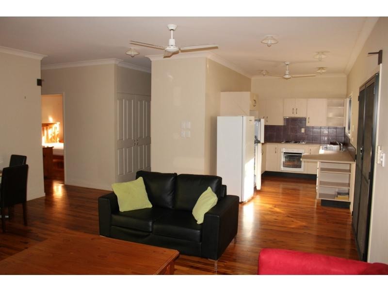 1/24 Mango Parkway, Nelly Bay QLD 4819