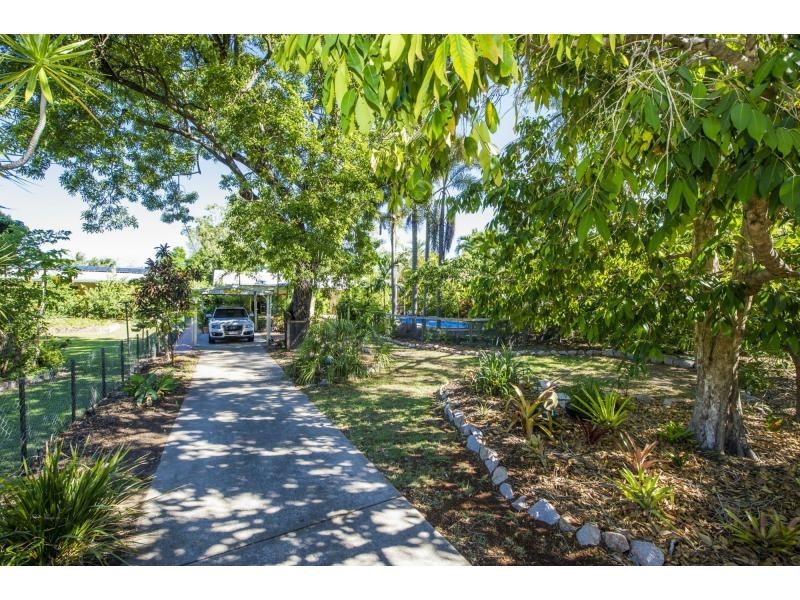 40 McCabe Crescent, Arcadia, Magnetic Island QLD 4819