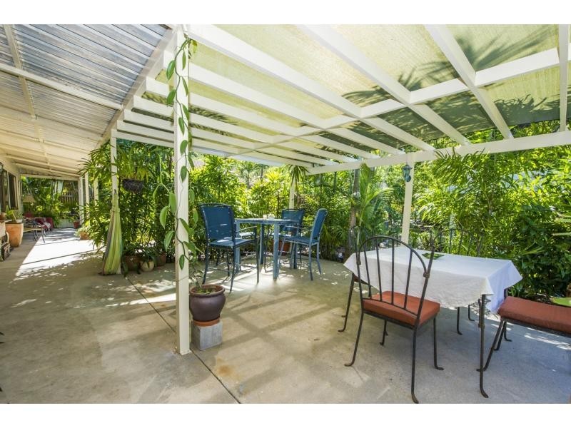 40 McCabe Crescent, Arcadia, Magnetic Island QLD 4819