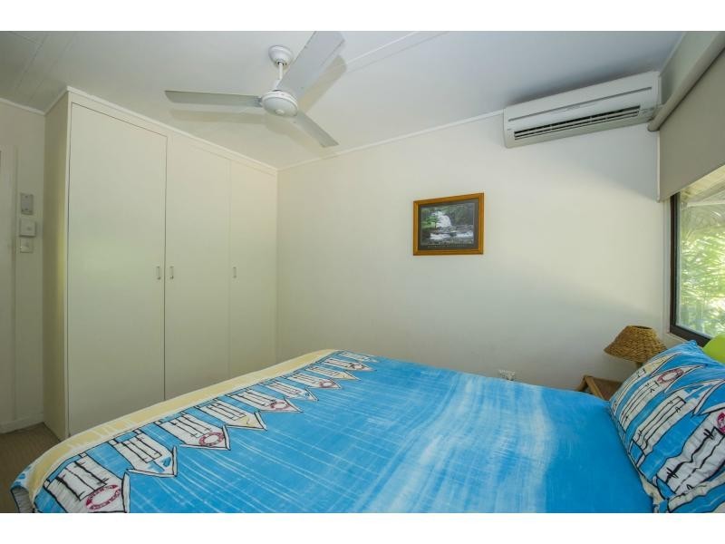 40 McCabe Crescent, Arcadia, Magnetic Island QLD 4819