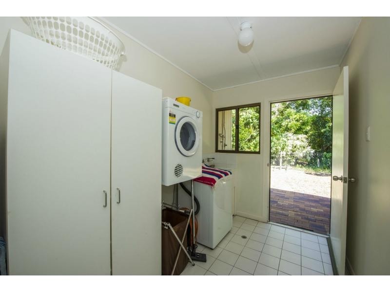 40 McCabe Crescent, Arcadia, Magnetic Island QLD 4819