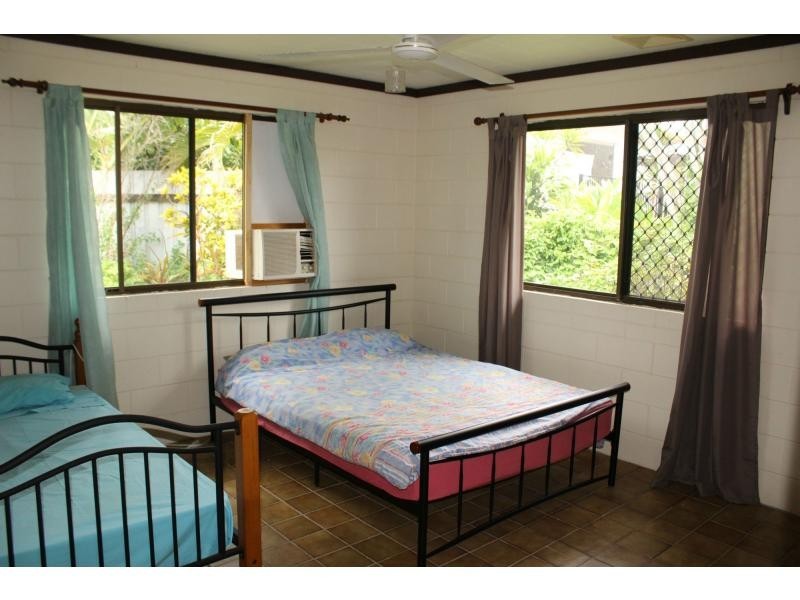 2/2 Widdowson Court, Picnic Bay QLD 4819