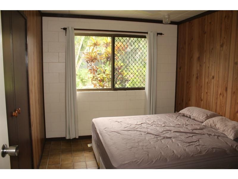 2/2 Widdowson Court, Picnic Bay QLD 4819