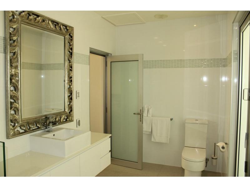 18 Pacific Drive, Horseshoe Bay QLD 4819