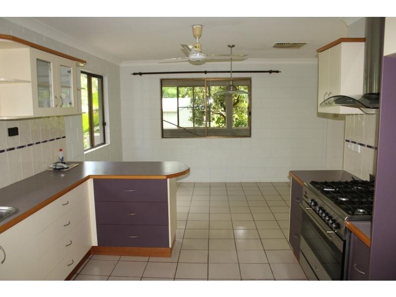 57 Wansfell Street, Picnic Bay, Magnetic Island QLD 4819